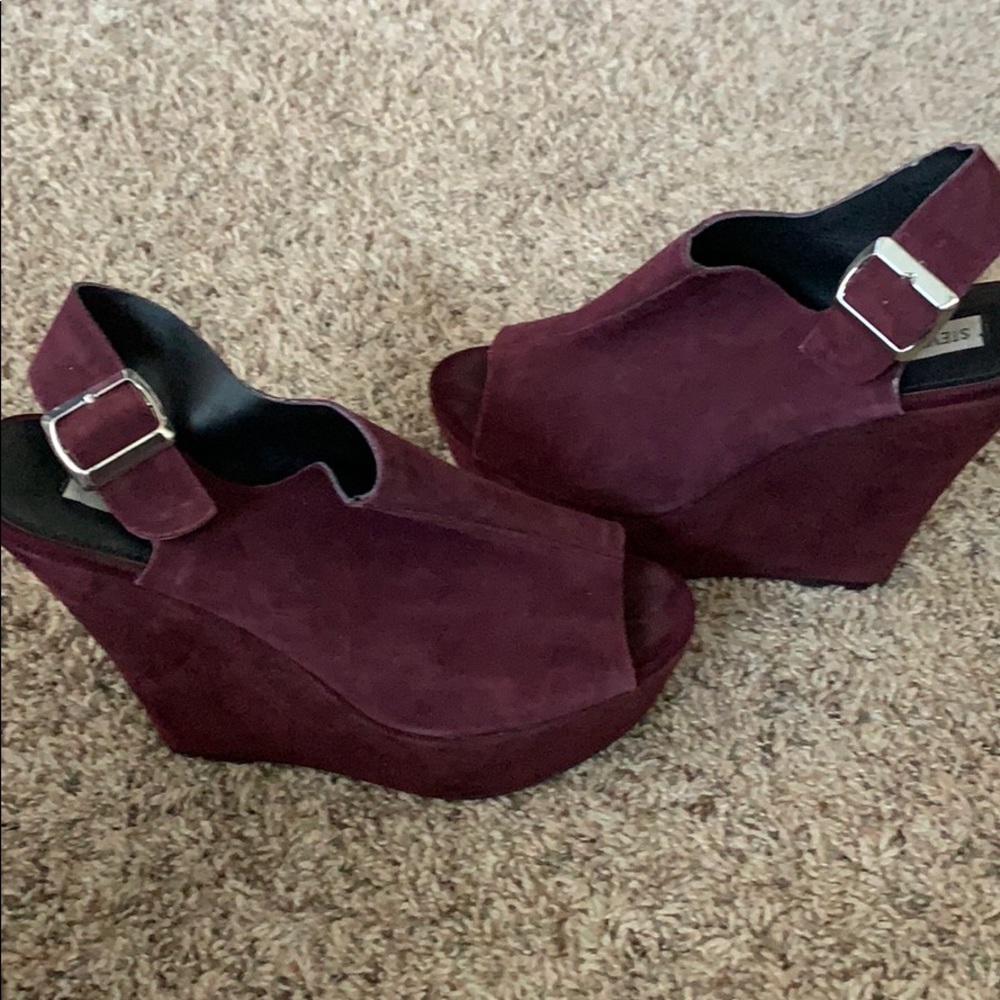 Steve Madden Wedges
